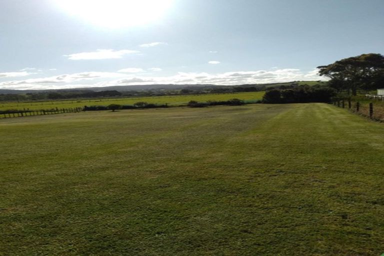 Photo of property in 31 Marsden Point Road, Ruakaka, 0116