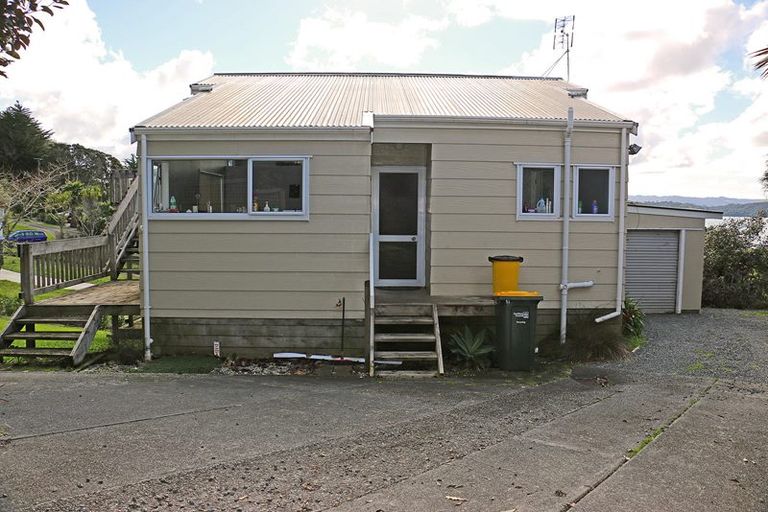 Photo of property in 12 Inca Place, Snells Beach, 0920