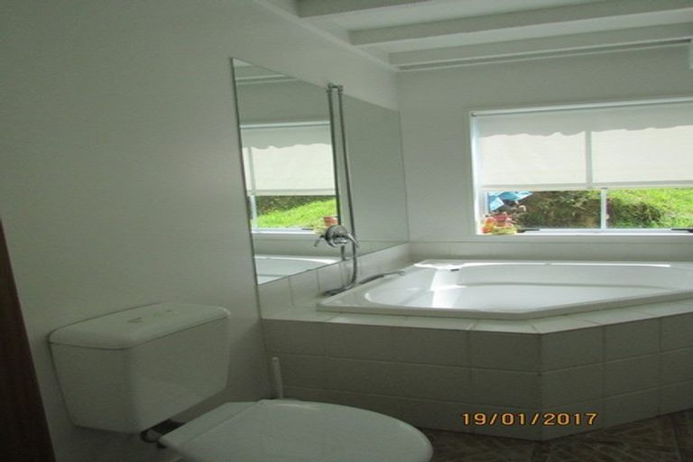 Photo of property in 140 Main Road, Allandale, Lyttelton, 8971