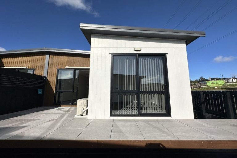 Photo of property in 25 Olearia Street, Totara Park, 2019