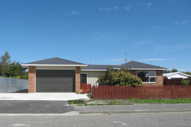 Photo of property in 20 Robinson Street, Rakaia, 7710