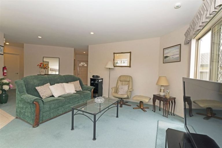 Photo of property in 29/169 Sturges Road, Henderson, Auckland, 0612