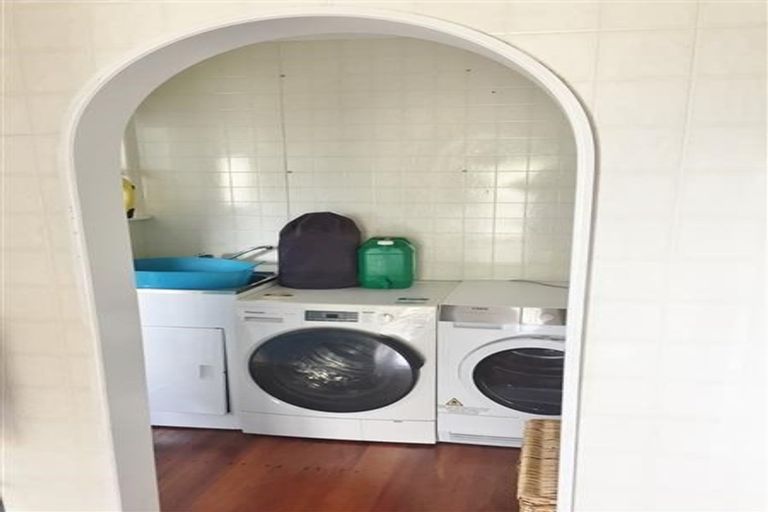 Photo of property in 6 Murch Place, Tawhero, Whanganui, 4500