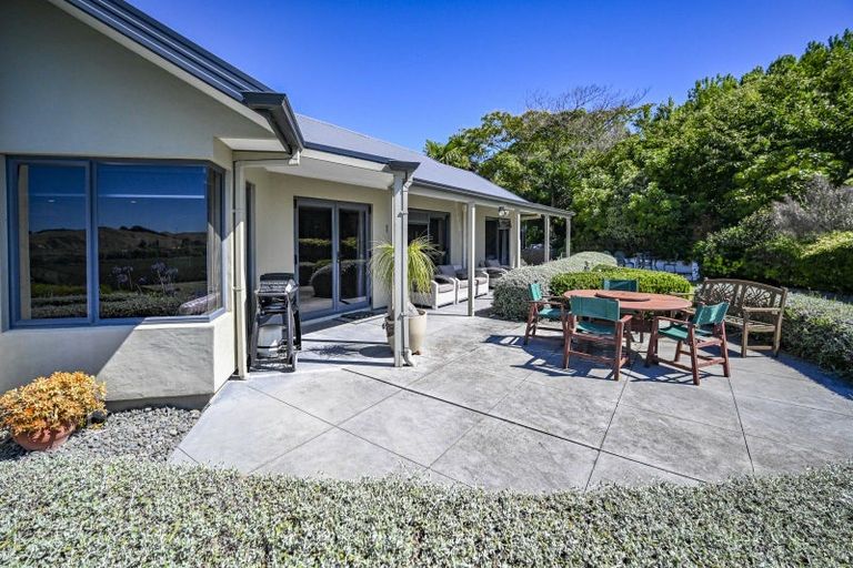 Photo of property in 208 Breckenridge Road, Puketapu, Napier, 4183