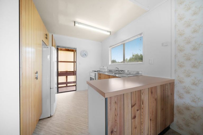 Photo of property in 60 Bays Road, Orere Point, Papakura, 2585