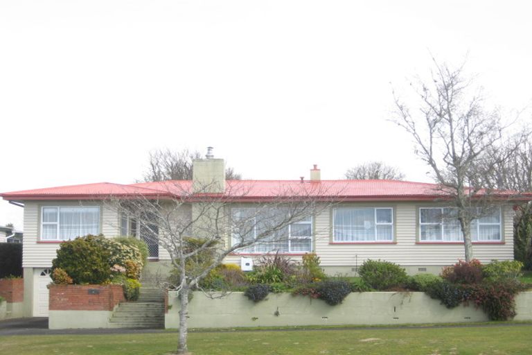 Photo of property in 15 Ariel Street, Stratford, 4332