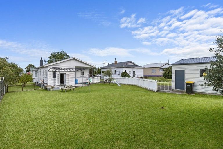 Photo of property in 14 Farmer Street, Te Aroha, 3320