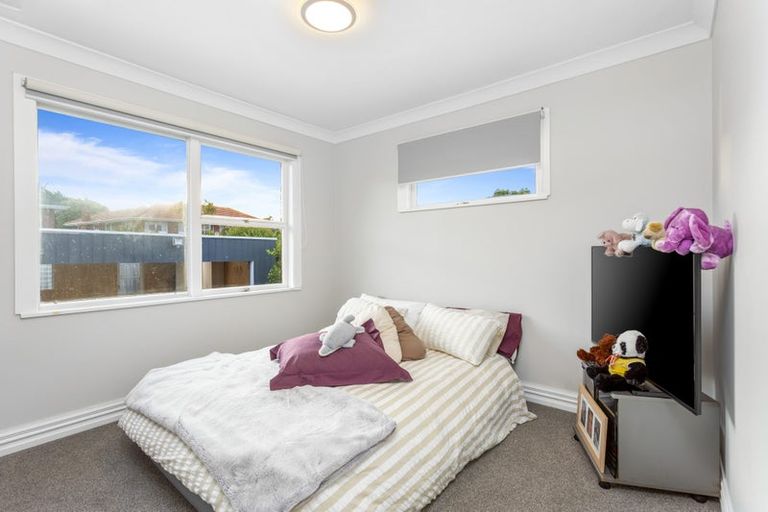 Photo of property in 19 Lawrence Crescent, Hillpark, Auckland, 2102