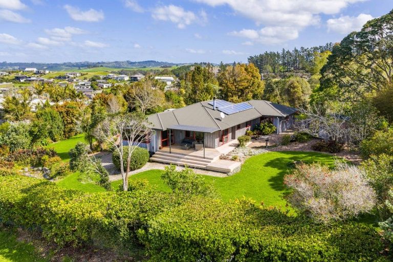 Photo of property in 58 Old Waipu Road, Mangawhai, 0505