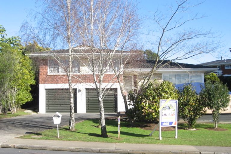 Photo of property in 25 David Avenue, Hillpark, Auckland, 2102