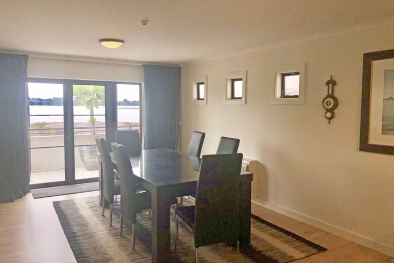 Photo of property in 4/2 Sixth Avenue, Tauranga, 3110