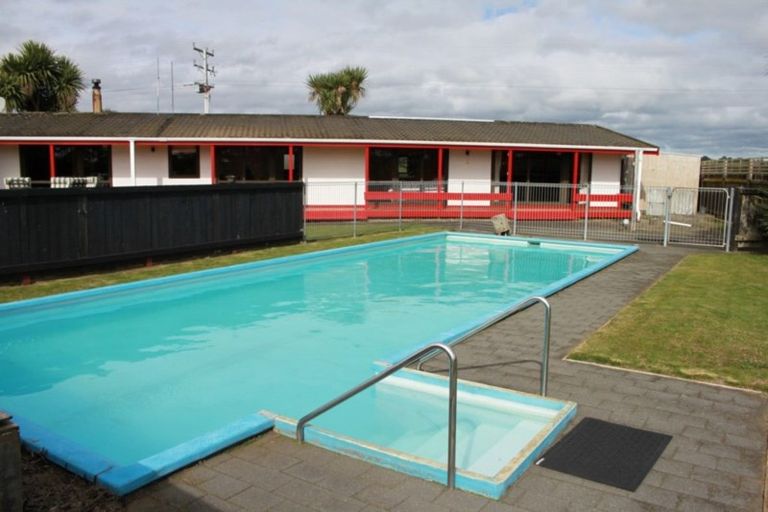 Photo of property in 267 Inland North Road, Tikorangi, Waitara, 4383