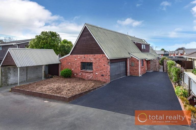 Photo of property in 5 Guise Lane, Hillmorton, Christchurch, 8025