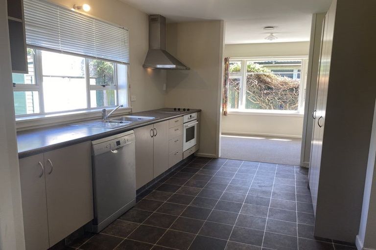 Photo of property in 90 Brynley Street, Hornby, Christchurch, 8042