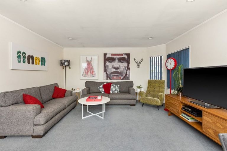 Photo of property in 143a Te Mata Road, Havelock North, 4130