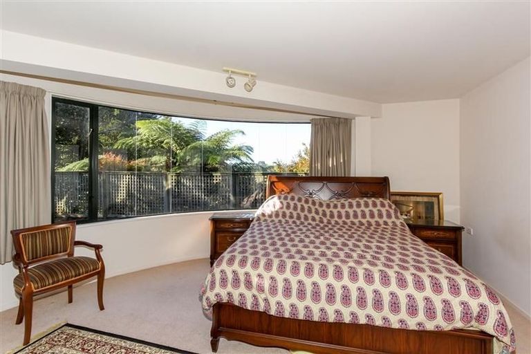Photo of property in 373 Mangorei Road, Merrilands, New Plymouth, 4312