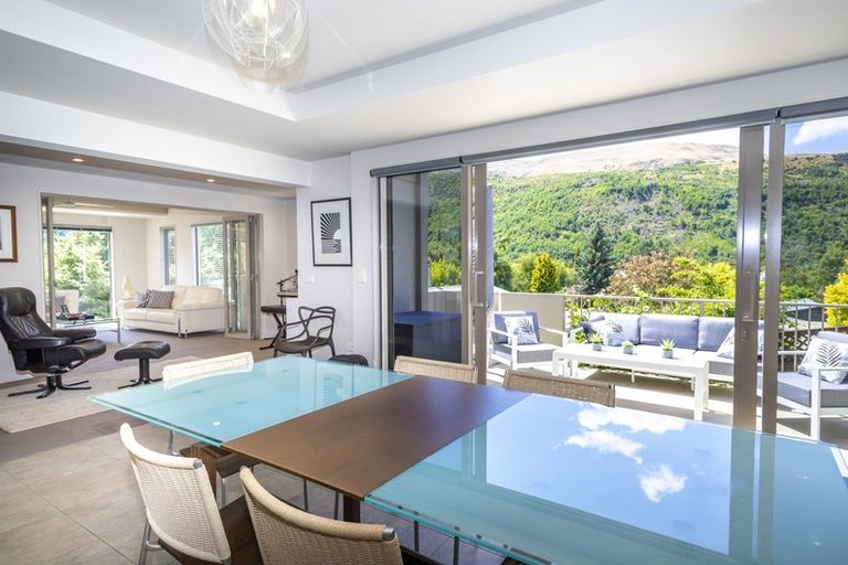 Photo of property in 21 Hood Crescent, Arrowtown, 9302