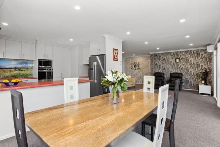 Photo of property in 3/48 Coote Road, Bluff Hill, Napier, 4110