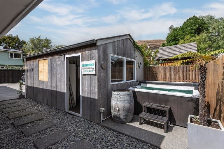 Photo of property in 10 Duncan Street, Sumner, Christchurch, 8081