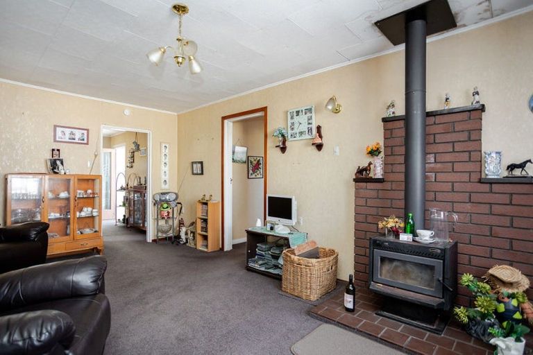 Photo of property in 4 Otanga Street, Dannevirke, 4930