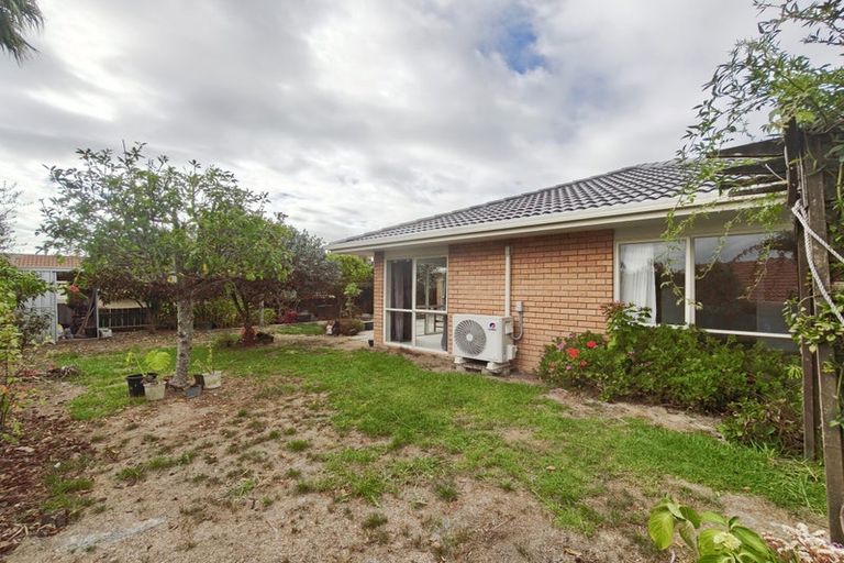 Photo of property in 3 Pukatea Avenue, Albany, Auckland, 0632