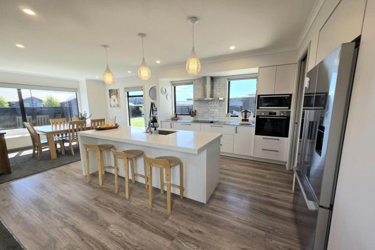 Photo of property in 18 Avoca Drive, Waiareka Junction, Oamaru, 9401