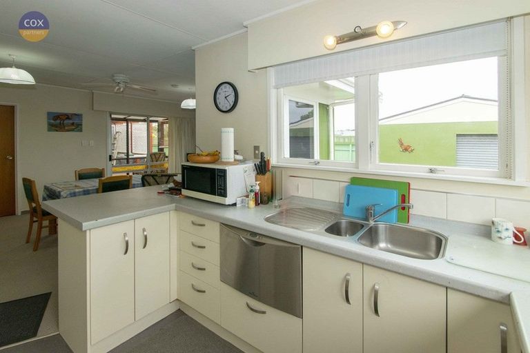 Photo of property in 51 Leicester Avenue, Tamatea, Napier, 4112