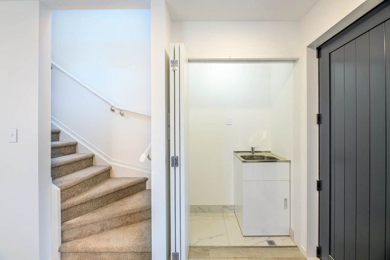 Photo of property in 14c Ellen Avenue, Hillcrest, Auckland, 0627