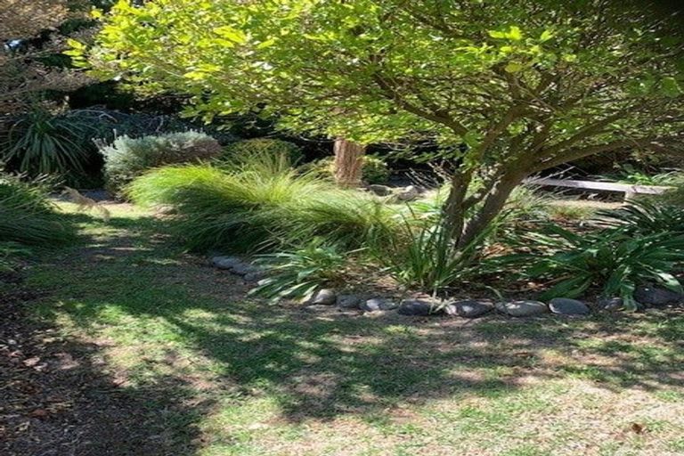 Photo of property in 21 Percival Road, Paraparaumu Beach, Paraparaumu, 5032