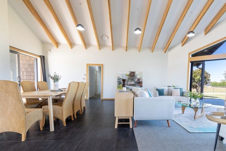 Photo of property in 450 Fencourt Road, Cambridge, Hamilton, 3493