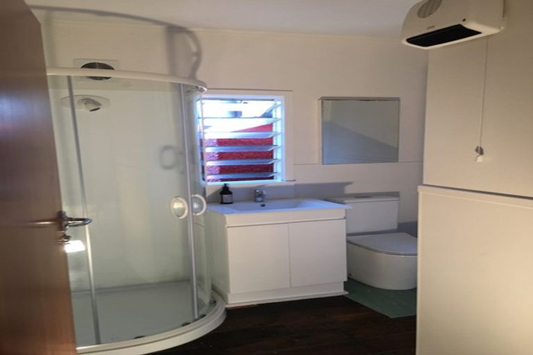 Photo of property in 39 Forres Street, Seatoun, Wellington, 6022