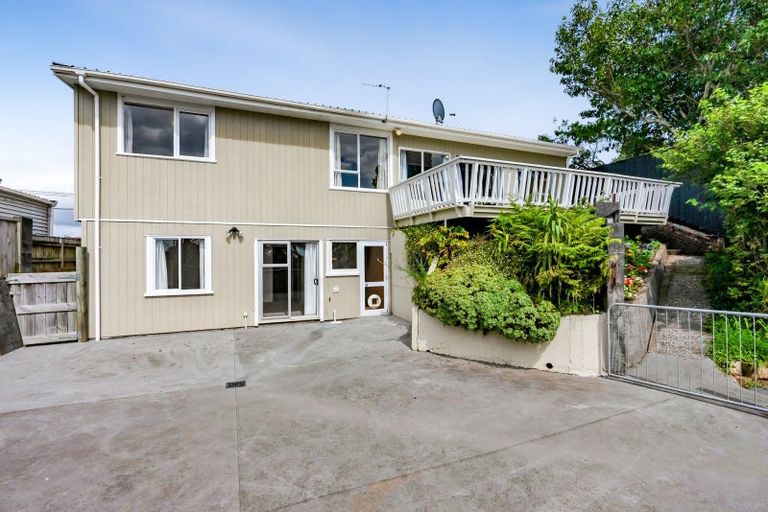 Photo of property in 3 Fernleigh Street, Ferndale, New Plymouth, 4310