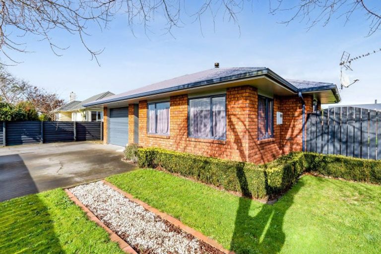 Photo of property in 12 Hunter Street, Normanby, Hawera, 4614