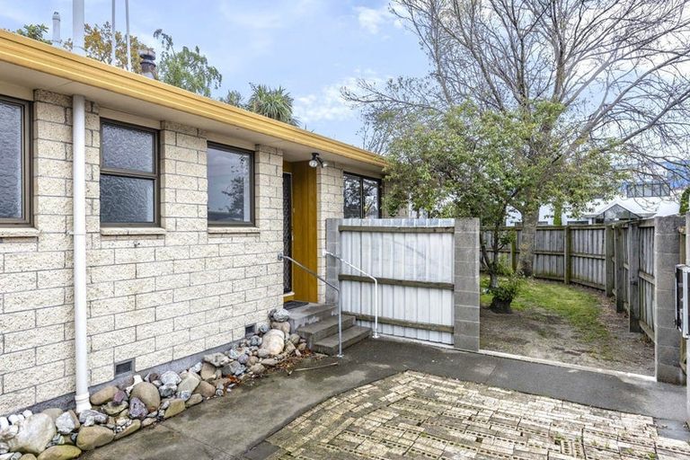 Photo of property in 2 Charles Street, Rangiora, 7400