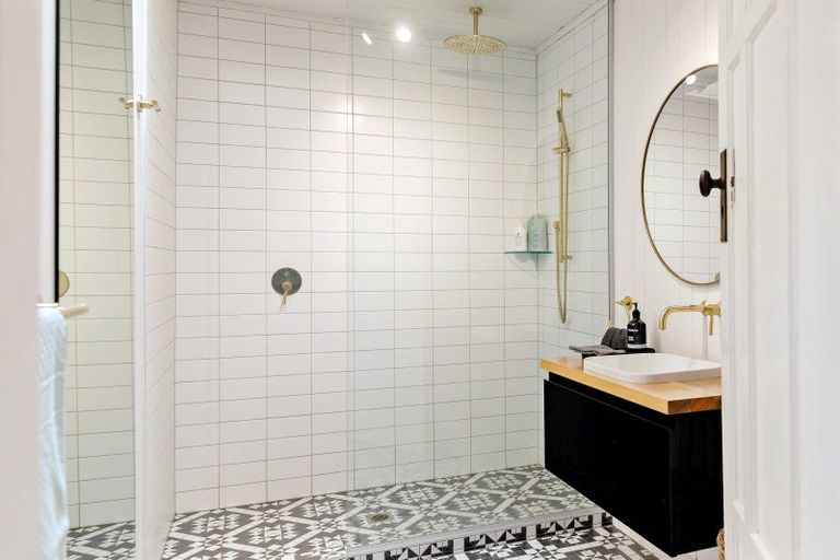 Photo of property in 160 Batty Road, Kingseat, Papakura, 2580