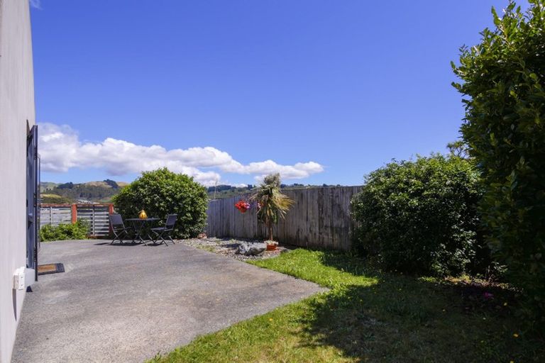 Photo of property in 28a James Cook Drive, Whitby, Porirua, 5024