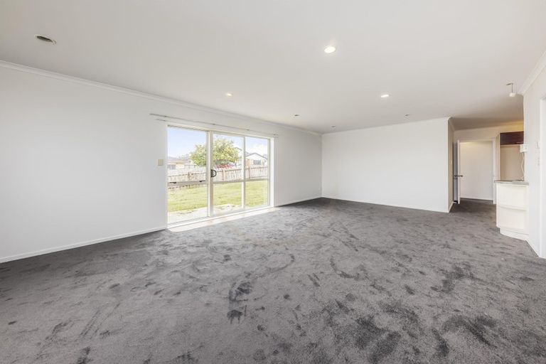 Photo of property in 48 Naylors Drive, Mangere, Auckland, 2022