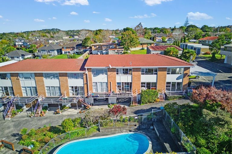 Photo of property in 3/16 Willerton Avenue, New Lynn, Auckland, 0600