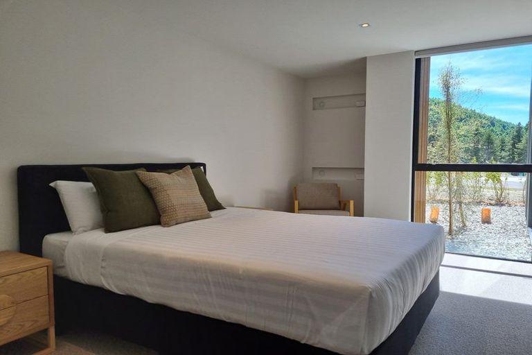 Photo of property in 18 Station Bay Rise, Lake Tekapo, 7999