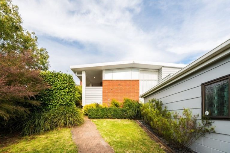 Photo of property in 30 Grassways Avenue, Pakuranga, Auckland, 2010