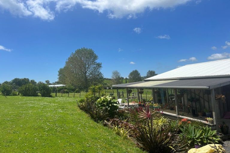 Photo of property in 39 Lara Lane, Kaiwaka, 0573