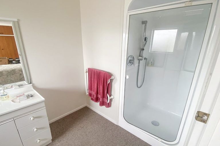 Photo of property in 6 Floyd Road, Riverhead, 0820