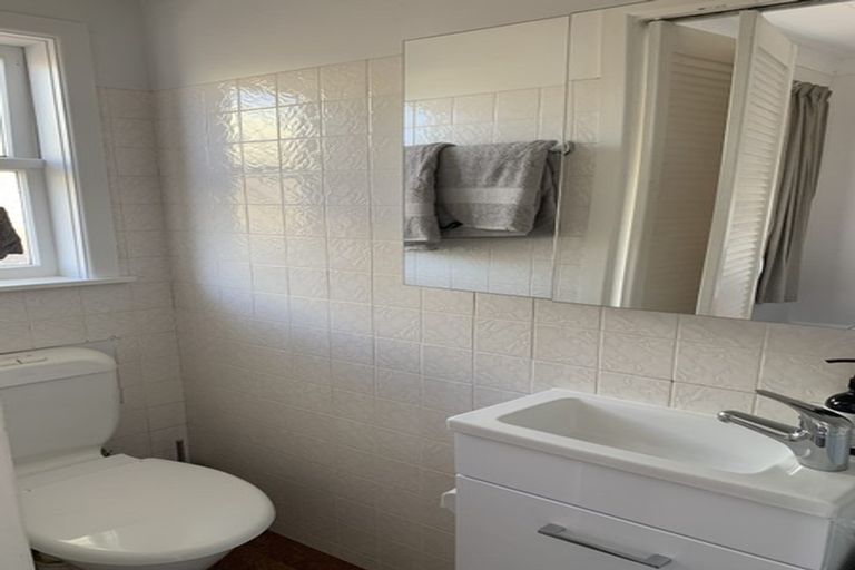 Photo of property in 15 Campbell Street, Karori, Wellington, 6012