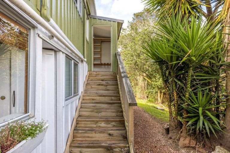 Photo of property in 39 Whakarite Road, Ostend, Waiheke Island, 1081
