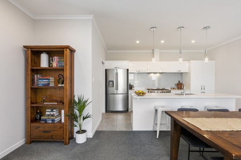 Photo of property in 57 Benmore Crescent, Pyes Pa, Tauranga, 3112