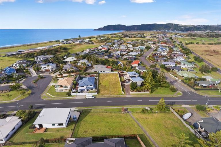 Photo of property in 11 Ocean View Road, Coastlands, Whakatane, 3120