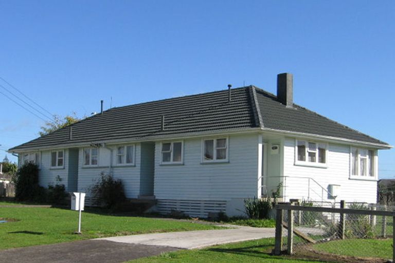 Photo of property in 22 Nola Crescent, Otara, Auckland, 2023