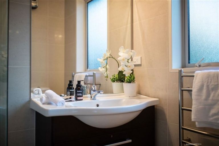 Photo of property in 7 Morning Star Terrace, Arthurs Point, Queenstown, 9371