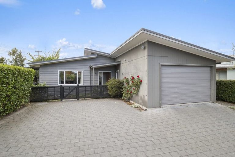 Photo of property in 2/47 Te Hatepe Avenue, Taupo, 3330