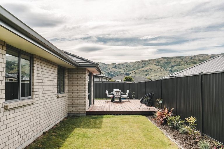 Photo of property in 9 Electric Place, Cromwell, 9310